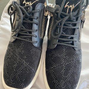 Giuseppe Zanotti side zip sneakers 38.5